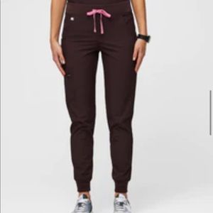 Brand new never worn figs Zamora jogger size XS in limited edition fig plum